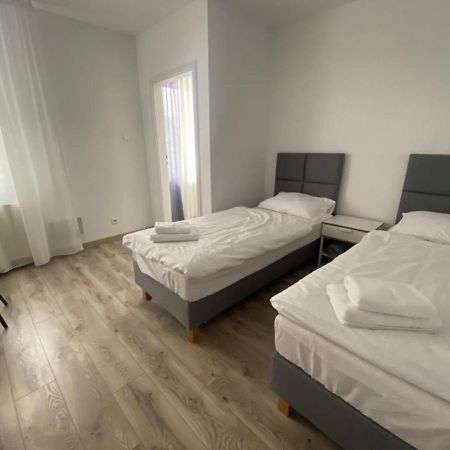 Apartamenty Zatorze Leszno  Eksteriør bilde